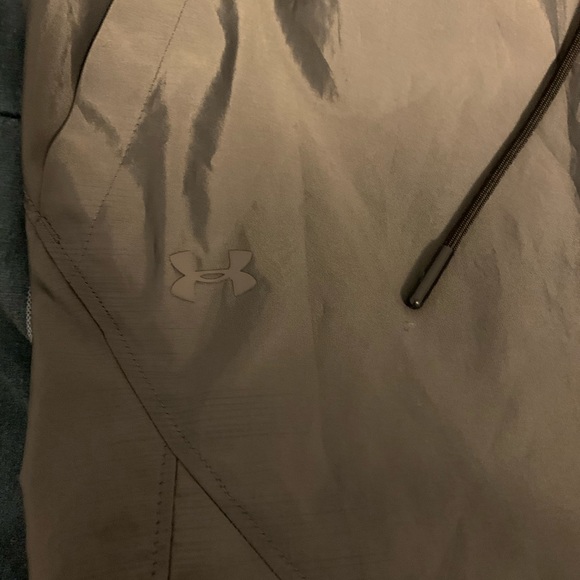 Under Armour - Picture 3 of 4